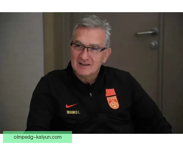 克鲁伊夫战术贡献在现代足球中持续影响着战术发展与球队表现